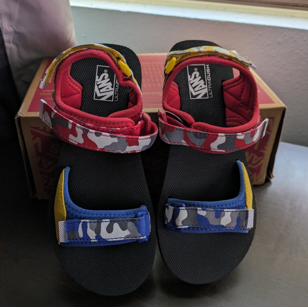 Vans Shoes Toddler 3K New Tri-Lock Primary Camo Sandals VNOA54FJ9GB1 0124 Velcro - Picture 7 of 9